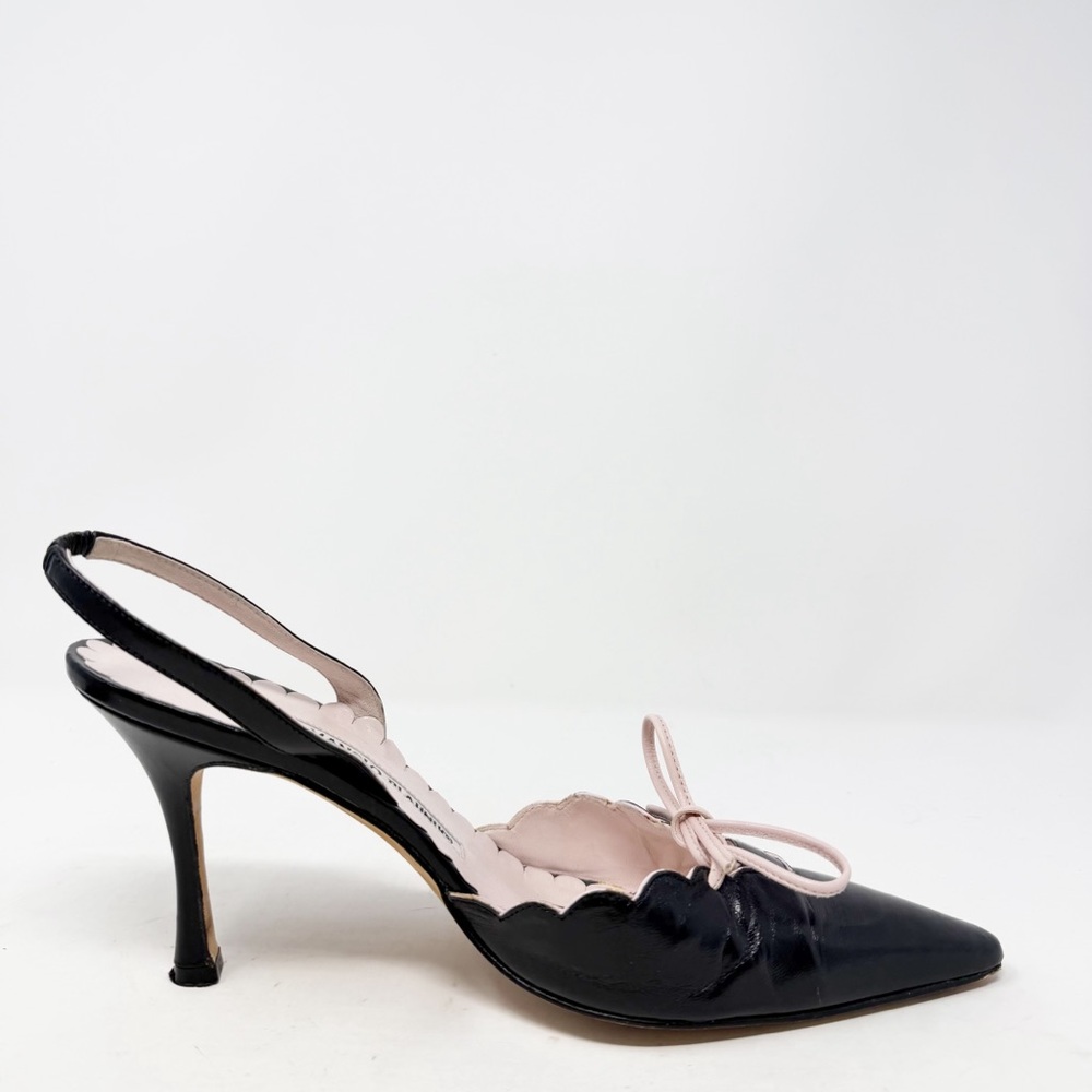 Manolo Blahnik Black Leather Slingback Pumps Bow Detail Pointed Toe Size 37.5 - Picture 6 of 10